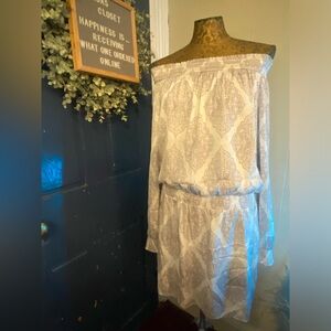 White and Grey White House | Black Market Dress NWT